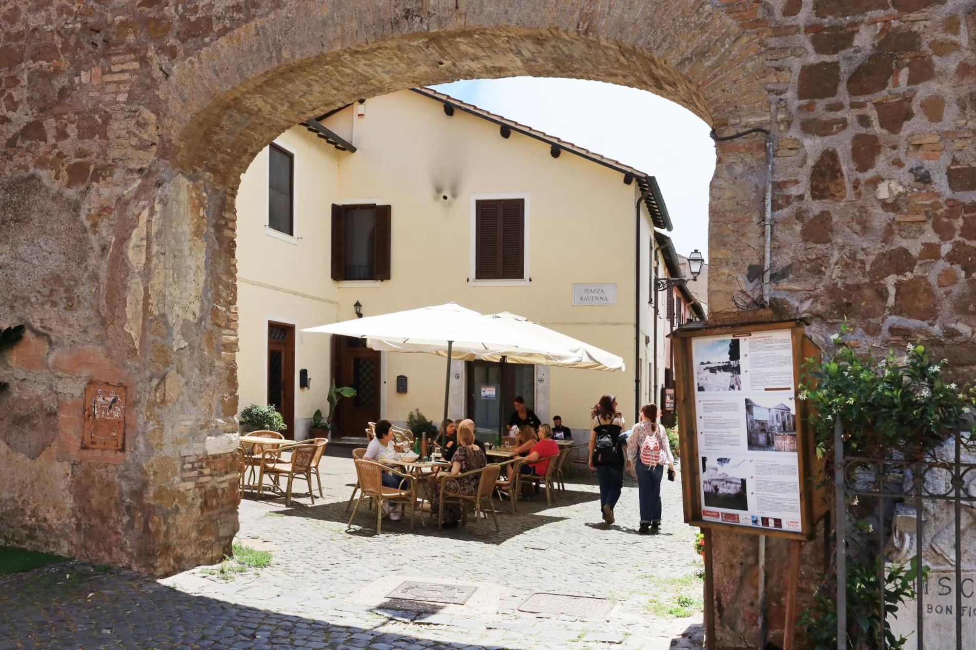 Casa Dalu A Roma Nel Cuore Di Ostia Antica Exterior photo